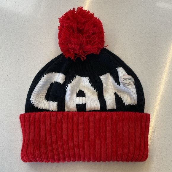 HBC Hudsons Bay Olympic team Canada Pom Pom Beanie Toque Hat Adult/kid One Size - Picture 3 of 6